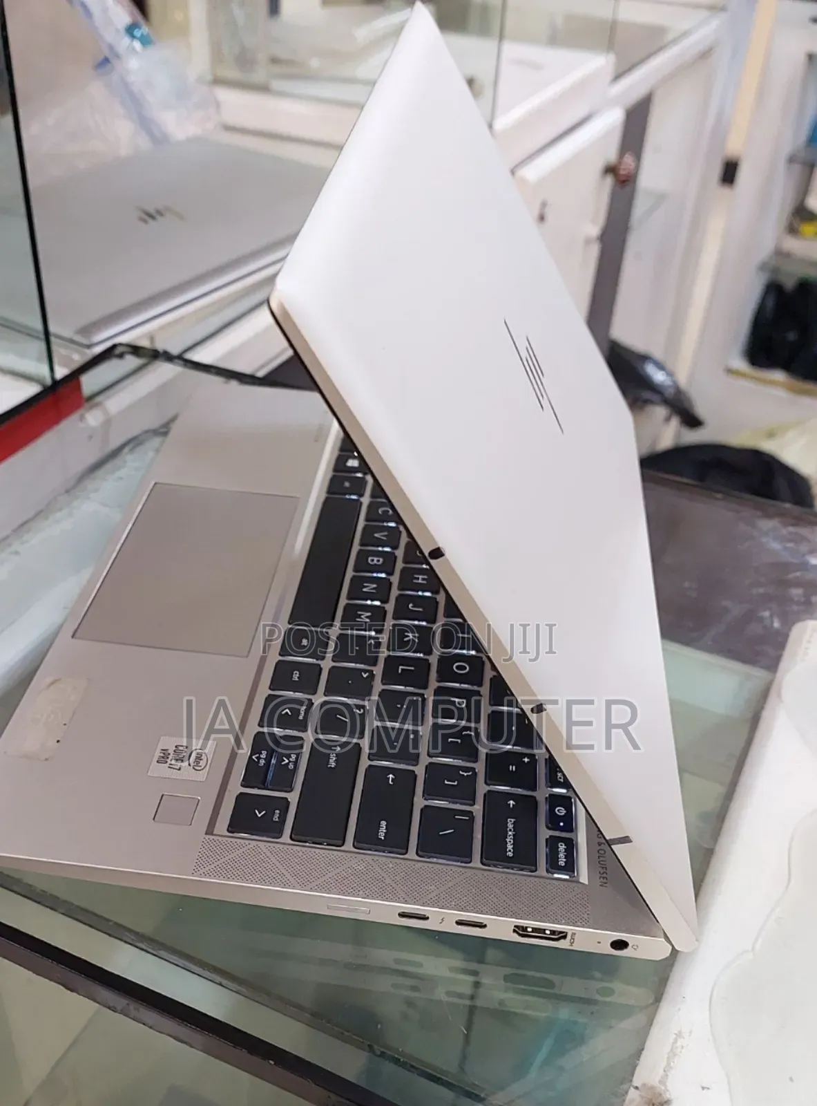 New Laptop HP EliteBook 830 16GB Intel Core I7 SSD 512GB