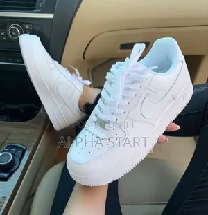 Photo - Nike Air Force 1 Triple White"Low Shoes for Men's Woman's