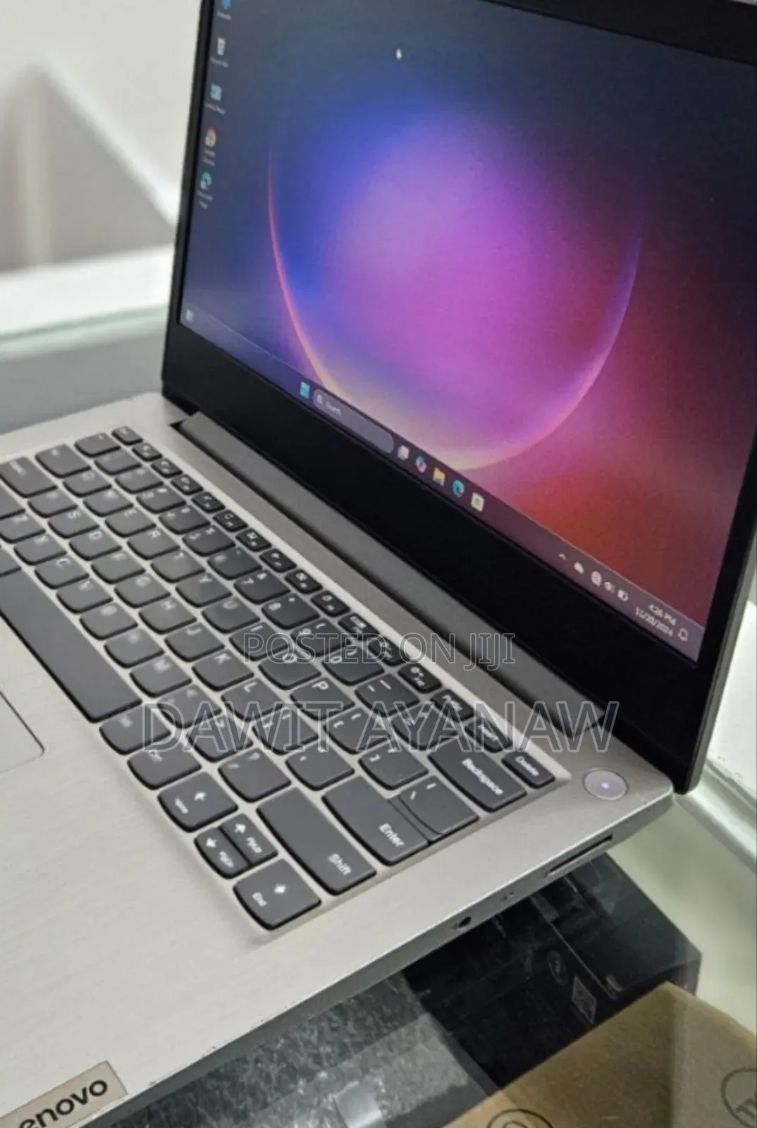New Laptop Lenovo 8GB Intel Core I5 SSD 256GB