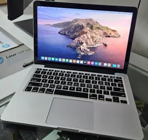 Laptop Apple MacBook Pro 2015 8GB Intel Core I5 SSD 500GB