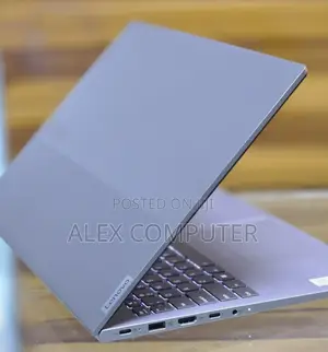 New Laptop Lenovo 32GB Intel Core I7 SSD 1T