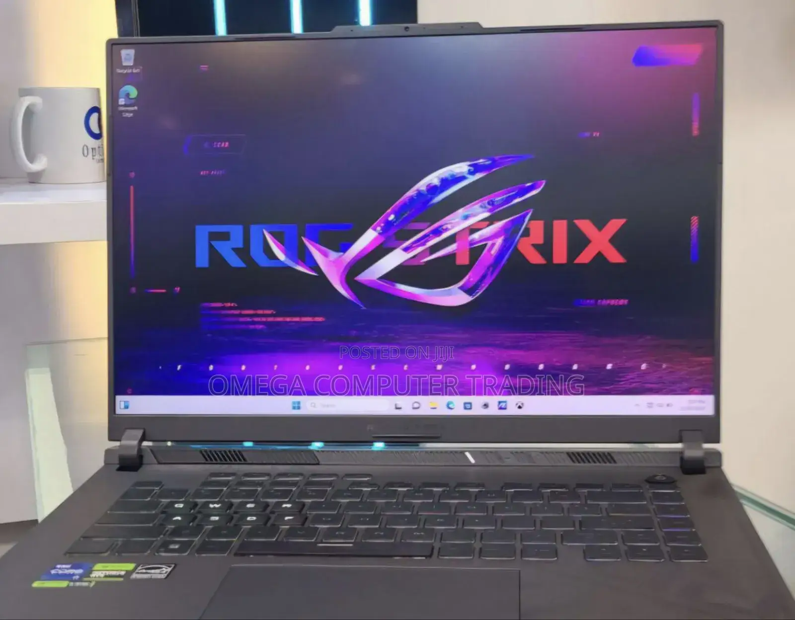 New Laptop Asus ROG Strix G16 G614 16GB Intel Core i7 SSD 1T
