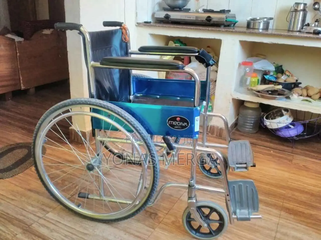 IMPORTED Wheelchair葘total Width in Closing Position:11inches