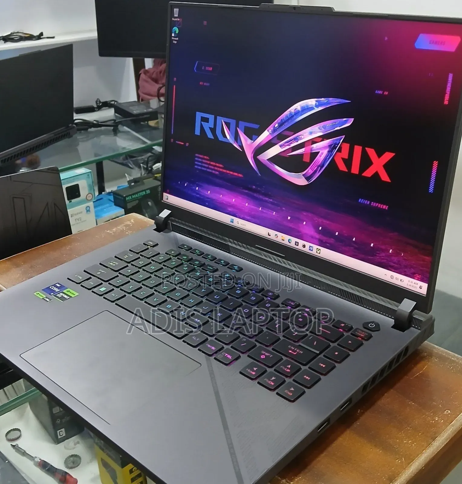 New Laptop Asus ROG Strix G15 32GB Intel Core I9 SSD 1T