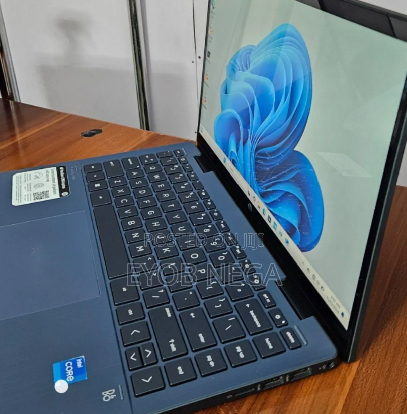 New Laptop HP Pavilion 14 8GB Intel Core I3 SSD 256GB