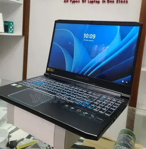 Photo - New Laptop Acer Predator Helios 300 16GB Intel Core I9 SSD 512GB
