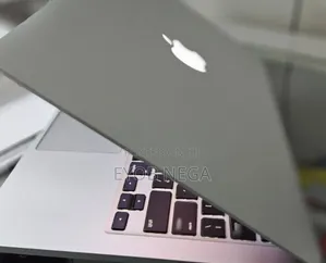 Photo - New Laptop Apple MacBook Air 2015 8GB Intel Core I5 SSD 500GB