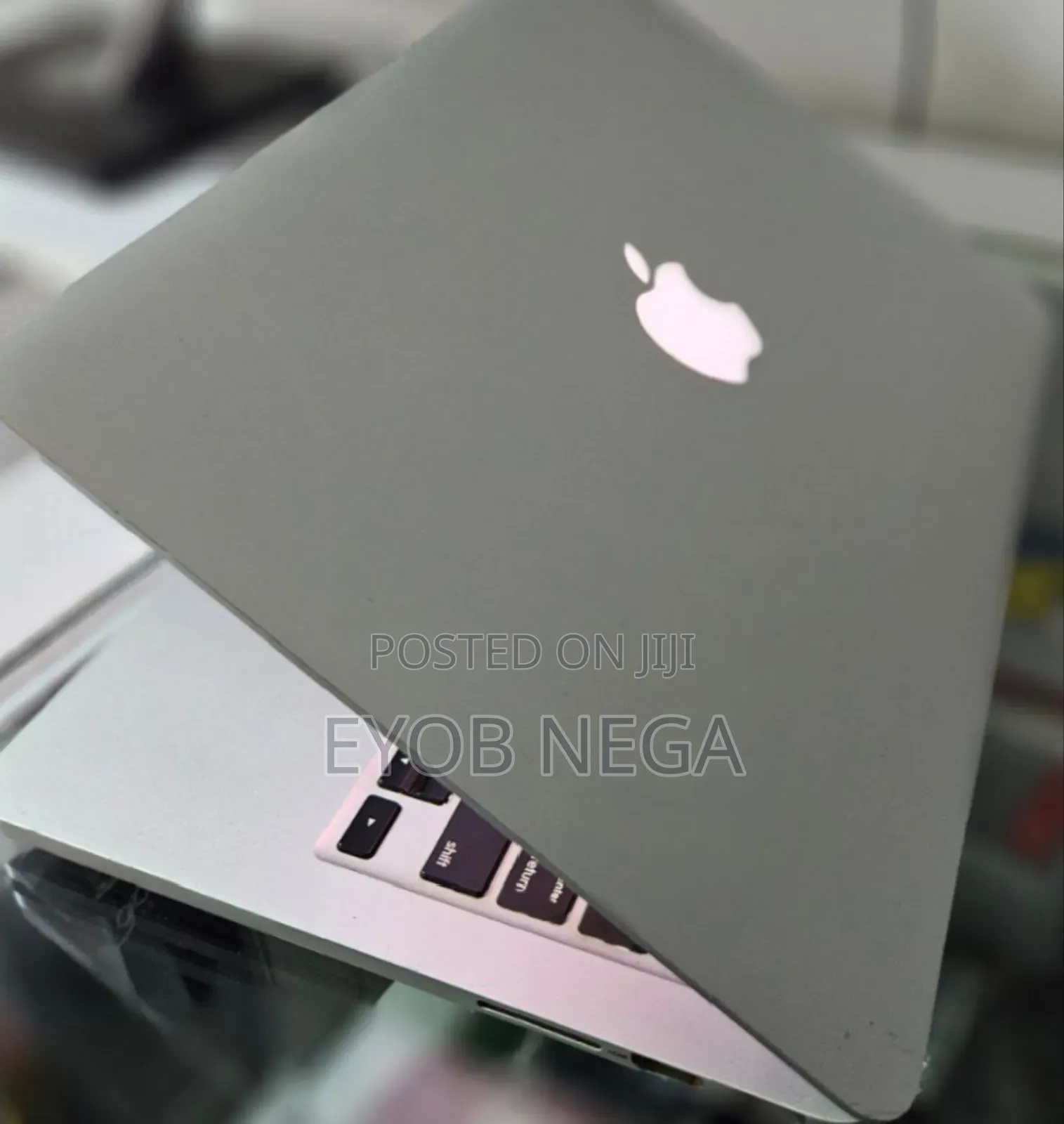 New Laptop Apple MacBook Air 2015 8GB Intel Core I5 SSD 500GB