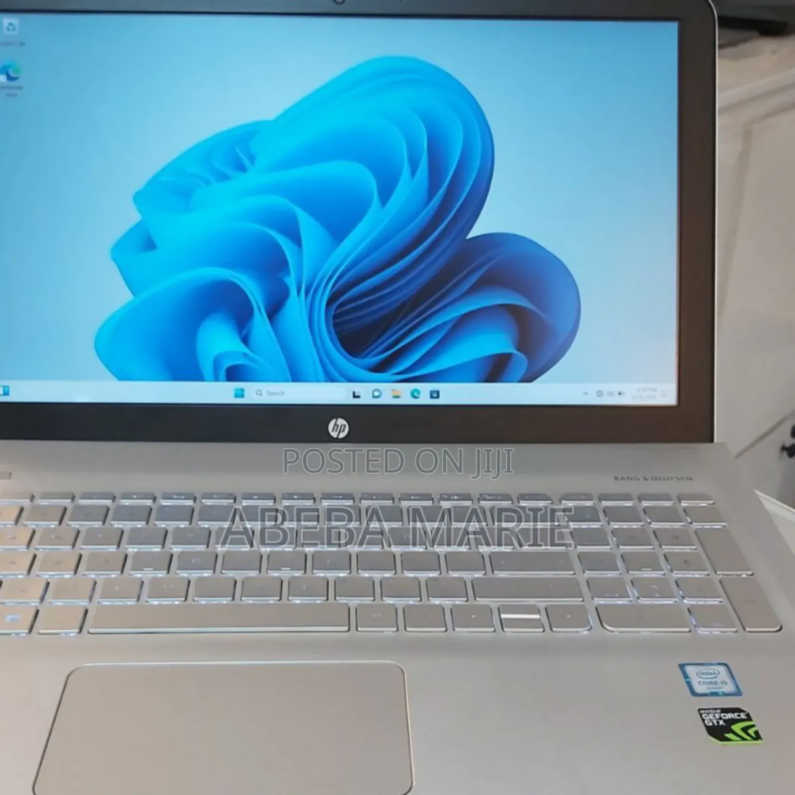 New Laptop HP Envy M6 8GB Intel Core I5 HDD+SSD 1T