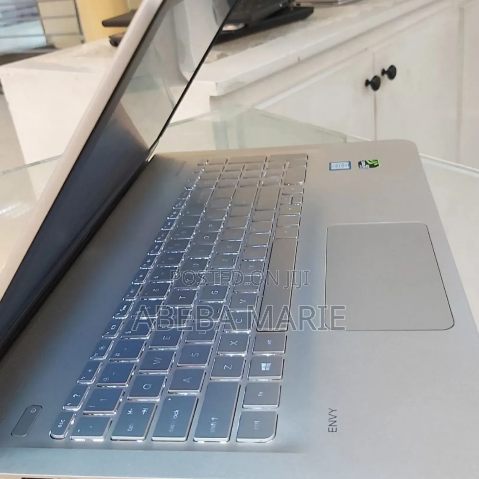 New Laptop HP Envy M6 8GB Intel Core I5 HDD+SSD 1T