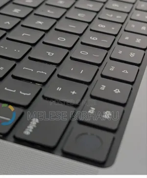 New Laptop Apple MacBook Pro M1 16GB Apple M1 Pro SSD 1T