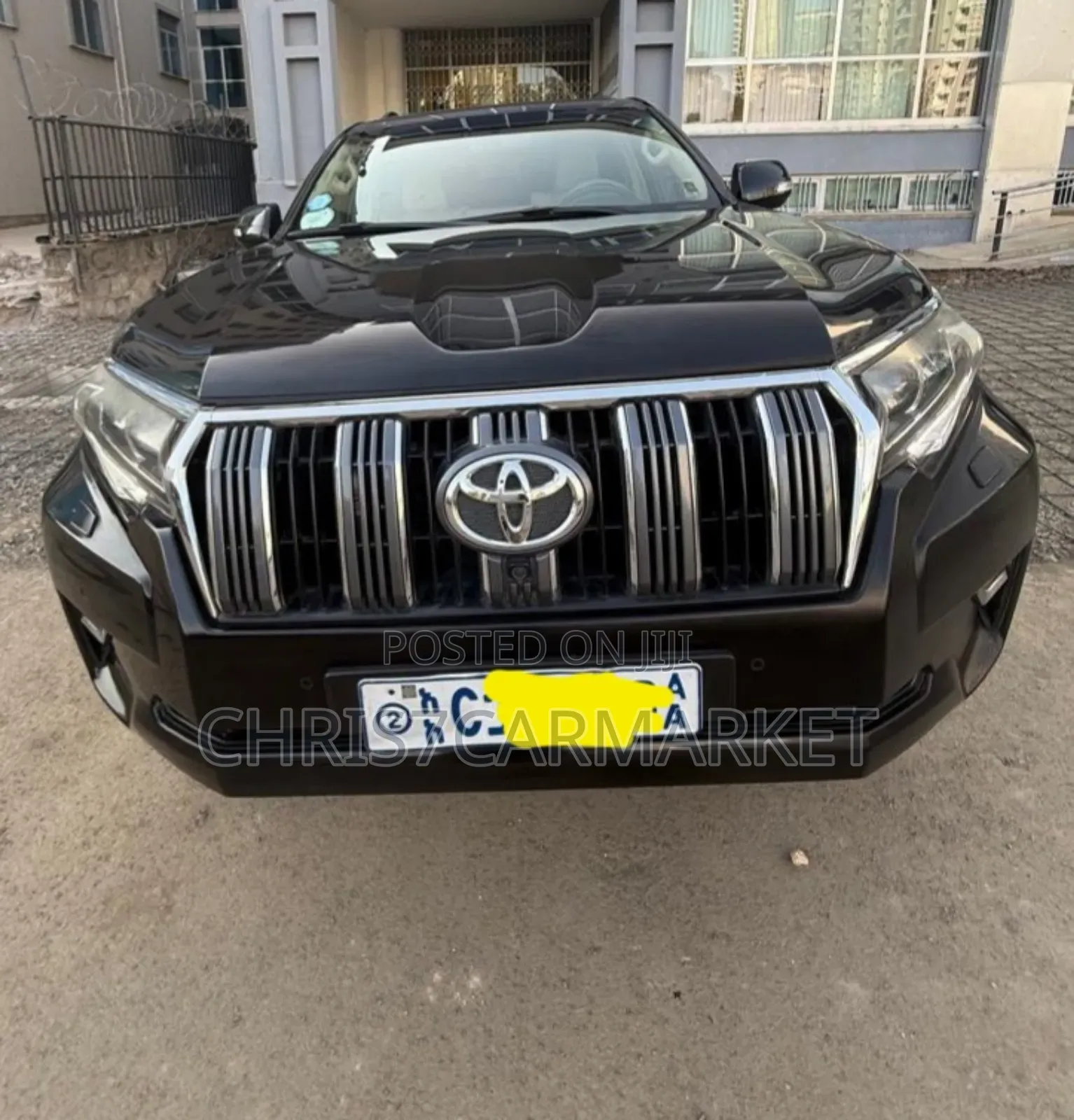 Toyota Land Cruiser Prado 2022 Black