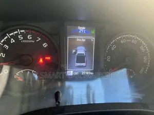 Toyota Tacoma SR5 2022 Gray