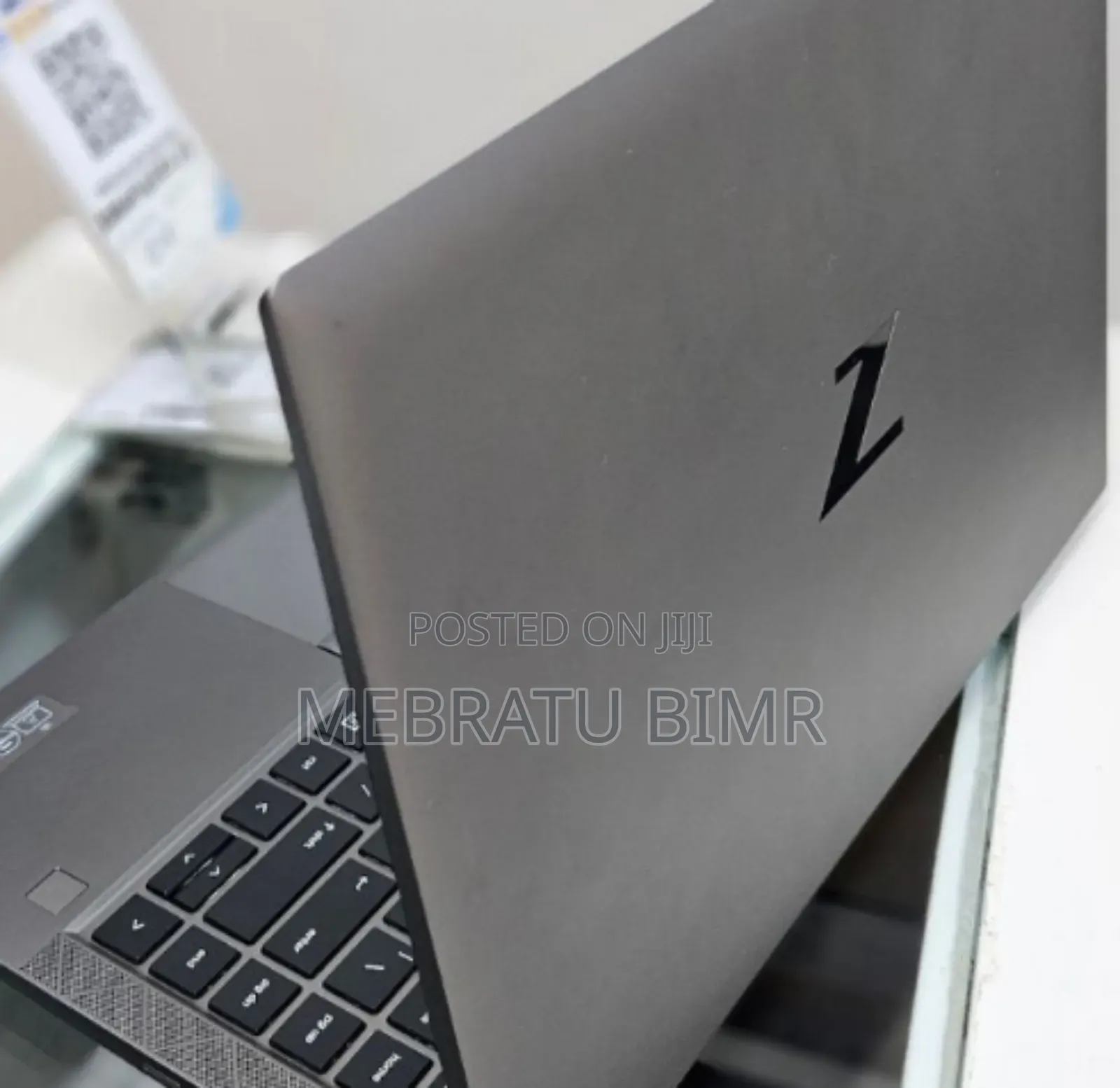 New Laptop HP ZBook Firefly 14 G7 16GB Intel Core I7 SSD 512GB
