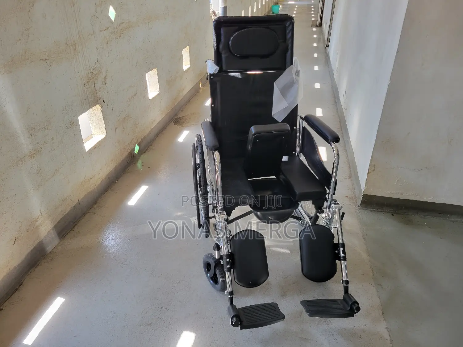 Popo Wheelchair密provides a Comfortable Seating Position