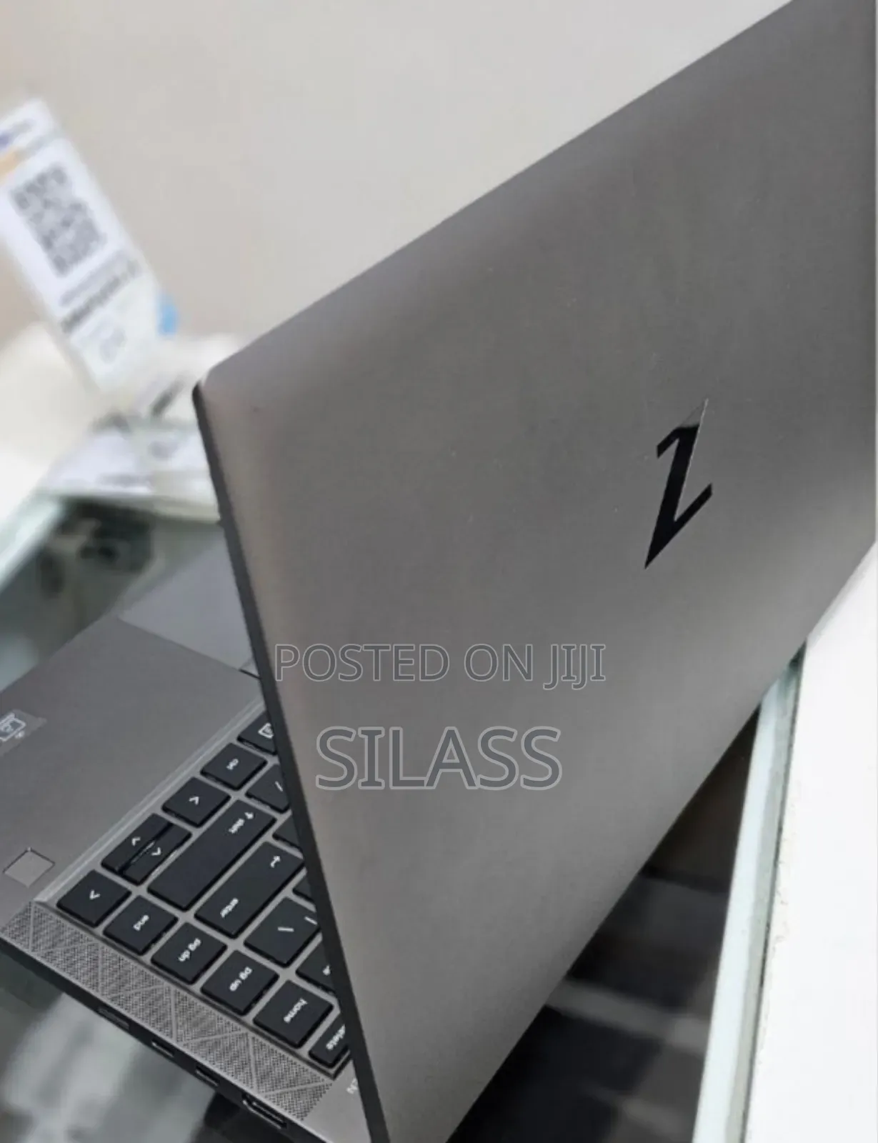 New Laptop HP ZBook Firefly 14 G7 16GB Intel Core I7 SSD 512GB