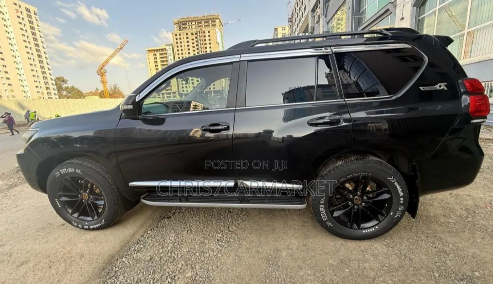 Toyota Land Cruiser Prado 2022 Black