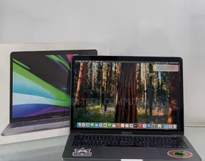 Photo - New Laptop Apple MacBook Pro 2020 M1 8GB Apple M1 SSD 512GB