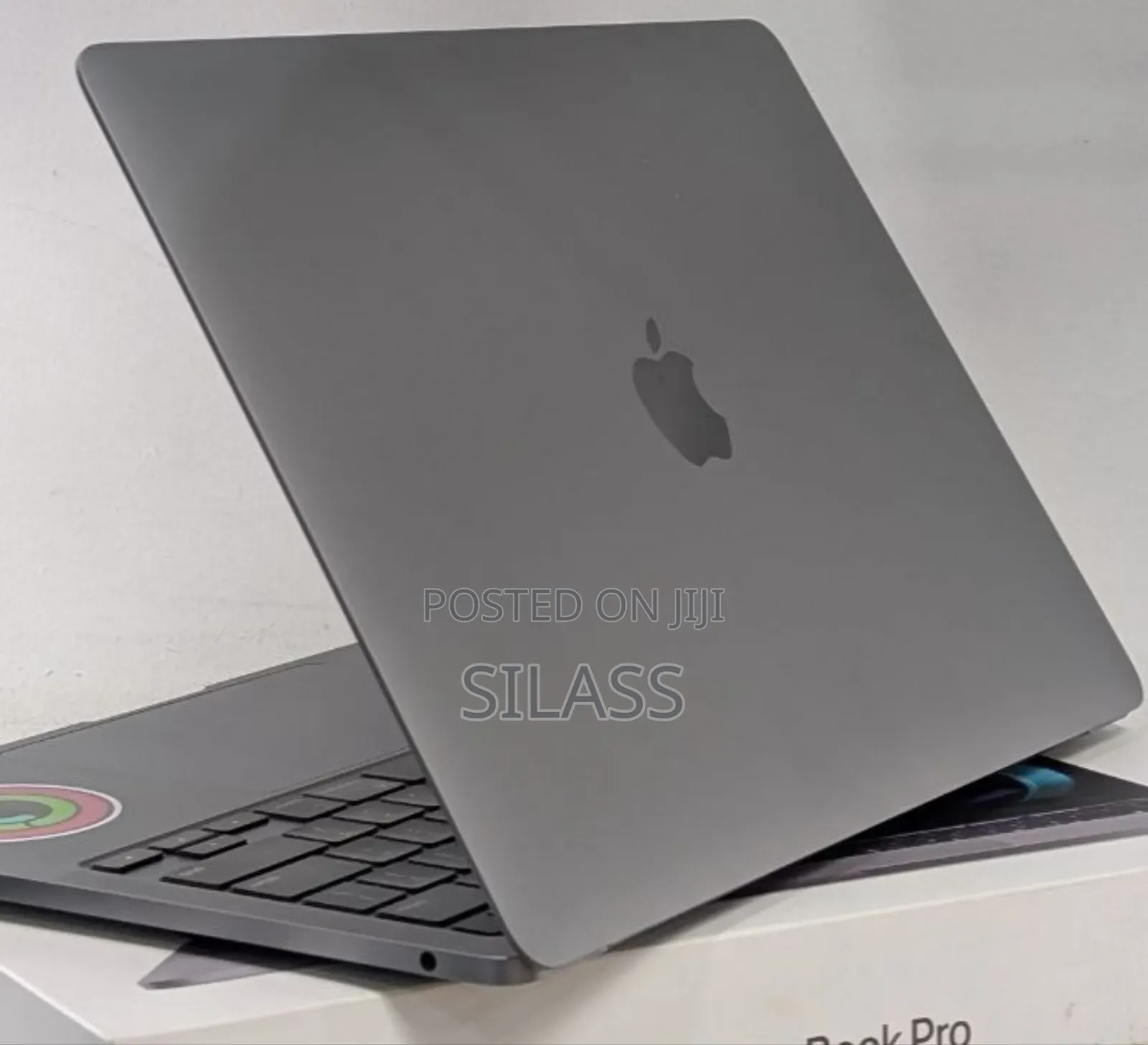 New Laptop Apple MacBook Pro 2020 M1 8GB Apple M1 SSD 512GB