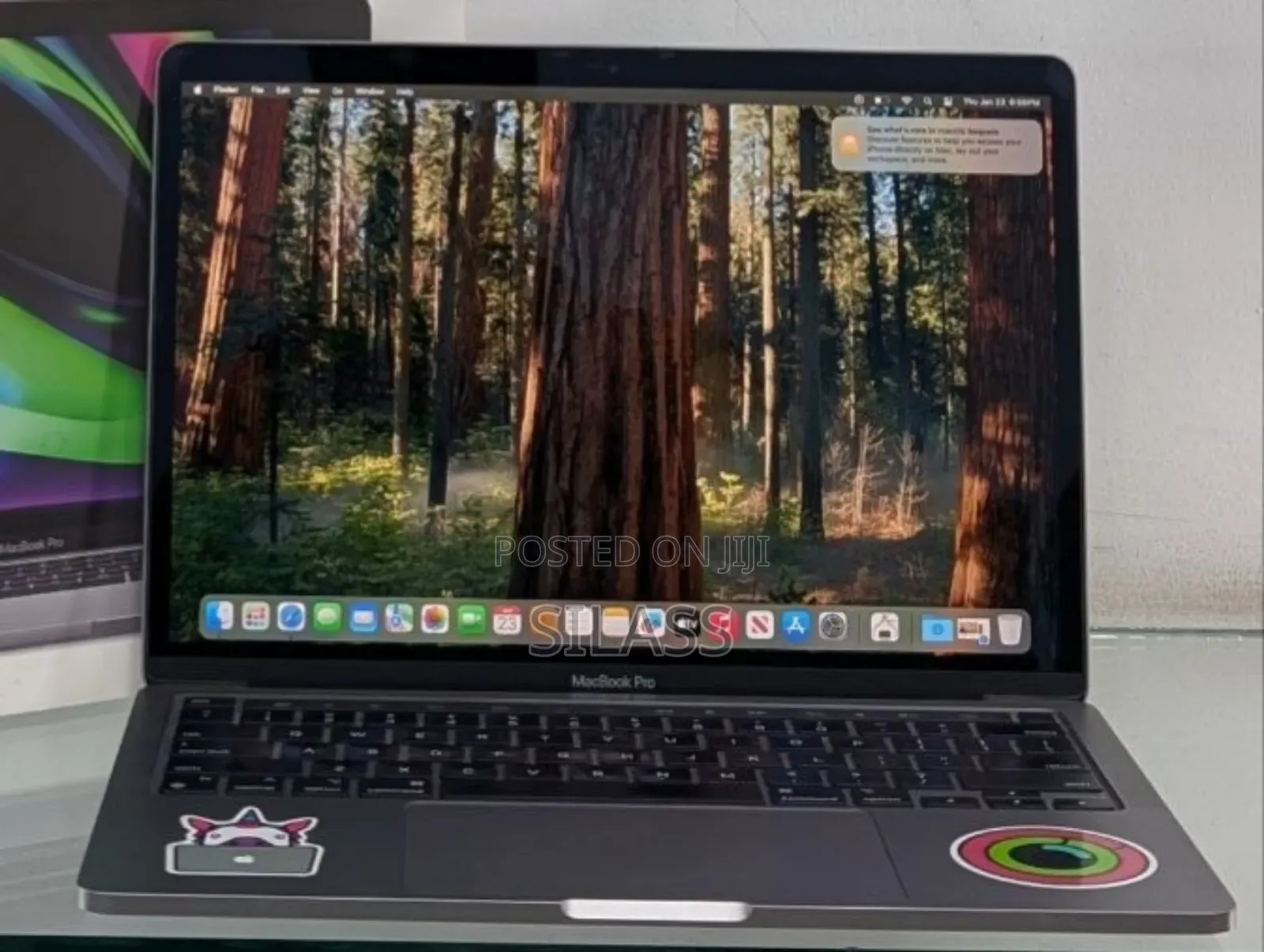 New Laptop Apple MacBook Pro 2020 M1 8GB Apple M1 SSD 512GB