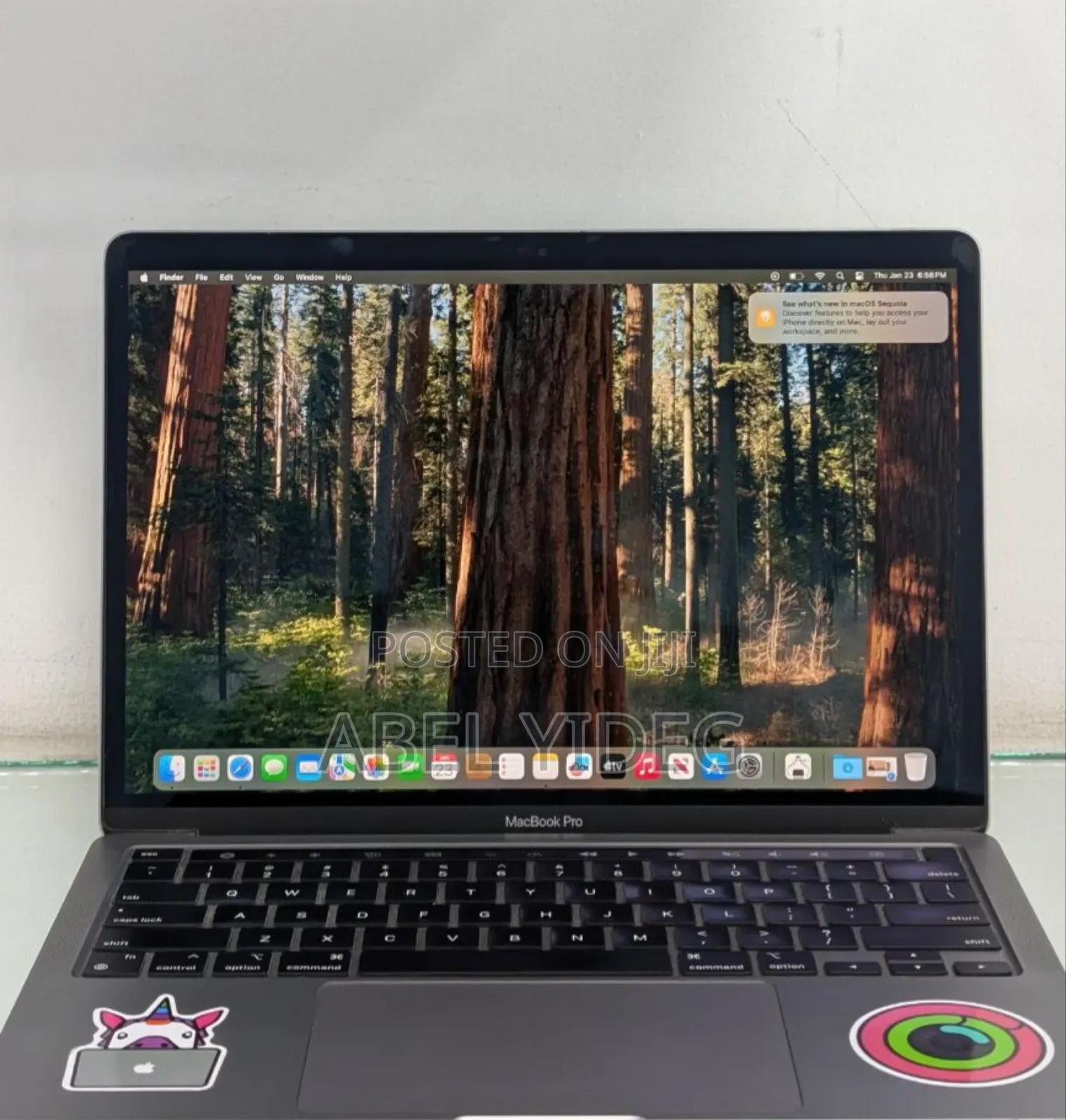 New Laptop Apple MacBook Pro M1 8GB Apple M1 SSD 512GB