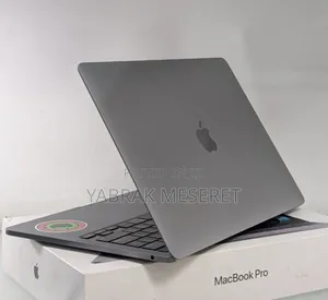 New Laptop Apple MacBook Pro M1 8GB Apple M1 Pro SSD 512GB