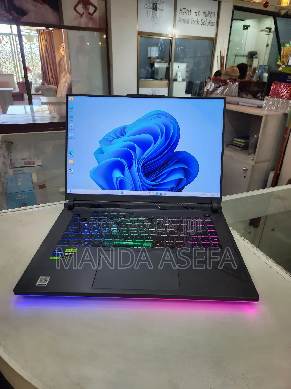 New Laptop Asus ROG Strix G15 16GB Intel Core I7 SSD 1T