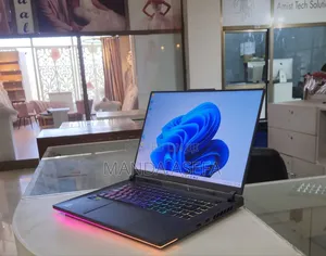 New Laptop Asus ROG Strix G15 16GB Intel Core I7 SSD 1T