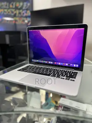 Laptop Apple MacBook Pro 2015 8GB Intel Core I5 SSD 512GB