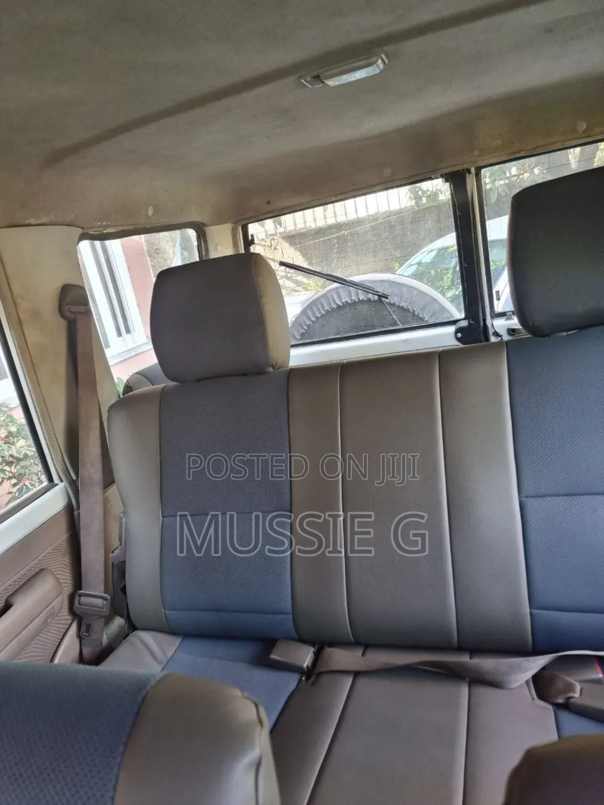 Toyota Land Cruiser 4.0 V6 STD 2010 White