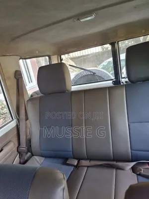 Toyota Land Cruiser 4.0 V6 STD 2010 White