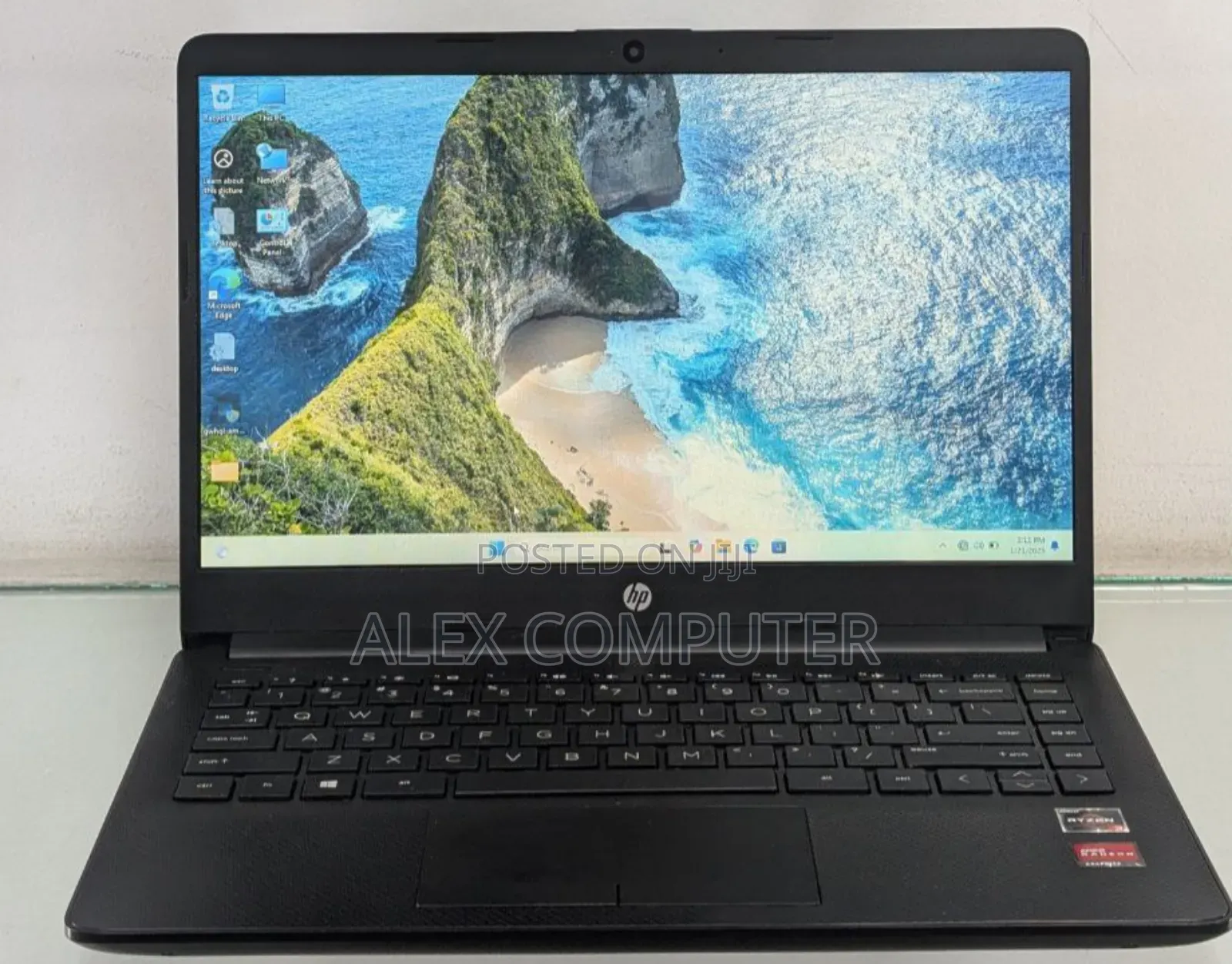 New Laptop HP Stream Notebook 8GB AMD Ryzen 3 HDD 1T