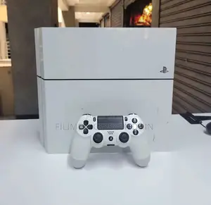 Photo - Ps4 Fat Slightly Used