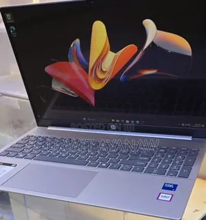 New Laptop HP Pavilion 15 16GB SSD 1T