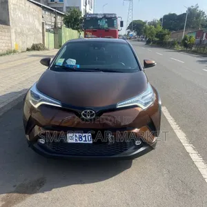 Toyota C-HR 2017 White