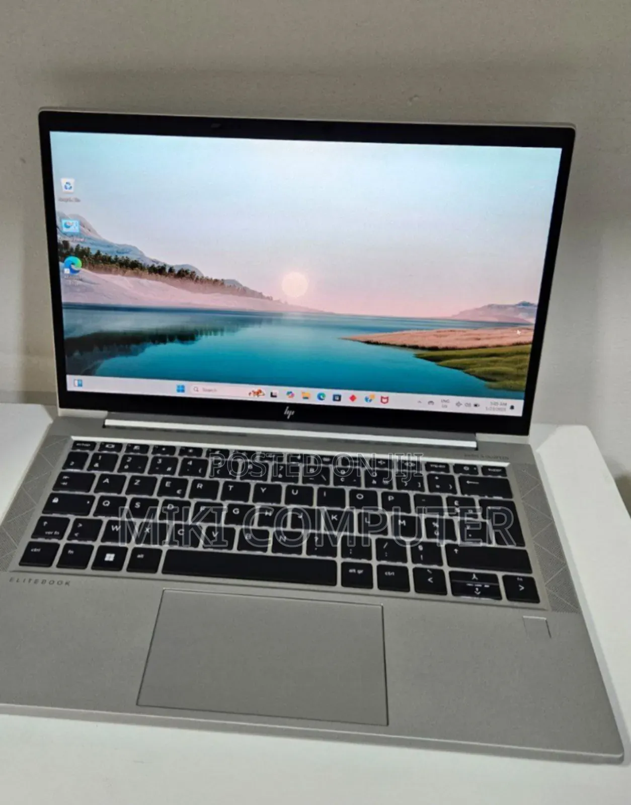 New Laptop HP EliteBook 830 G8 16GB Intel Core I7 SSD 512GB