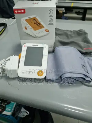 Photo - Yuwell Blood Pressure Monitor蒒bp Measuring Devices発upperarm