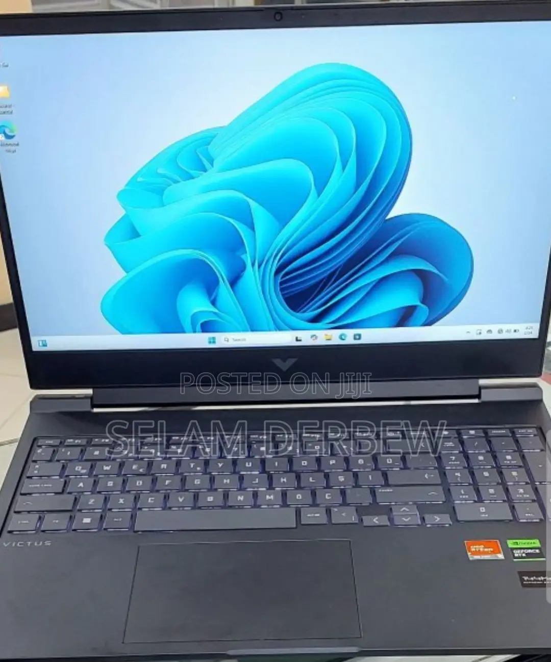 New Laptop HP Victus 16 16GB AMD Ryzen 7 SSD 1T