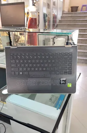 New Laptop HP Pavilion 14 8GB Intel Core I7 SSD 512GB