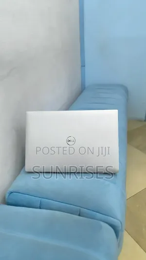 New Laptop Dell XPS 15 16GB Intel Core I9 SSD 512GB