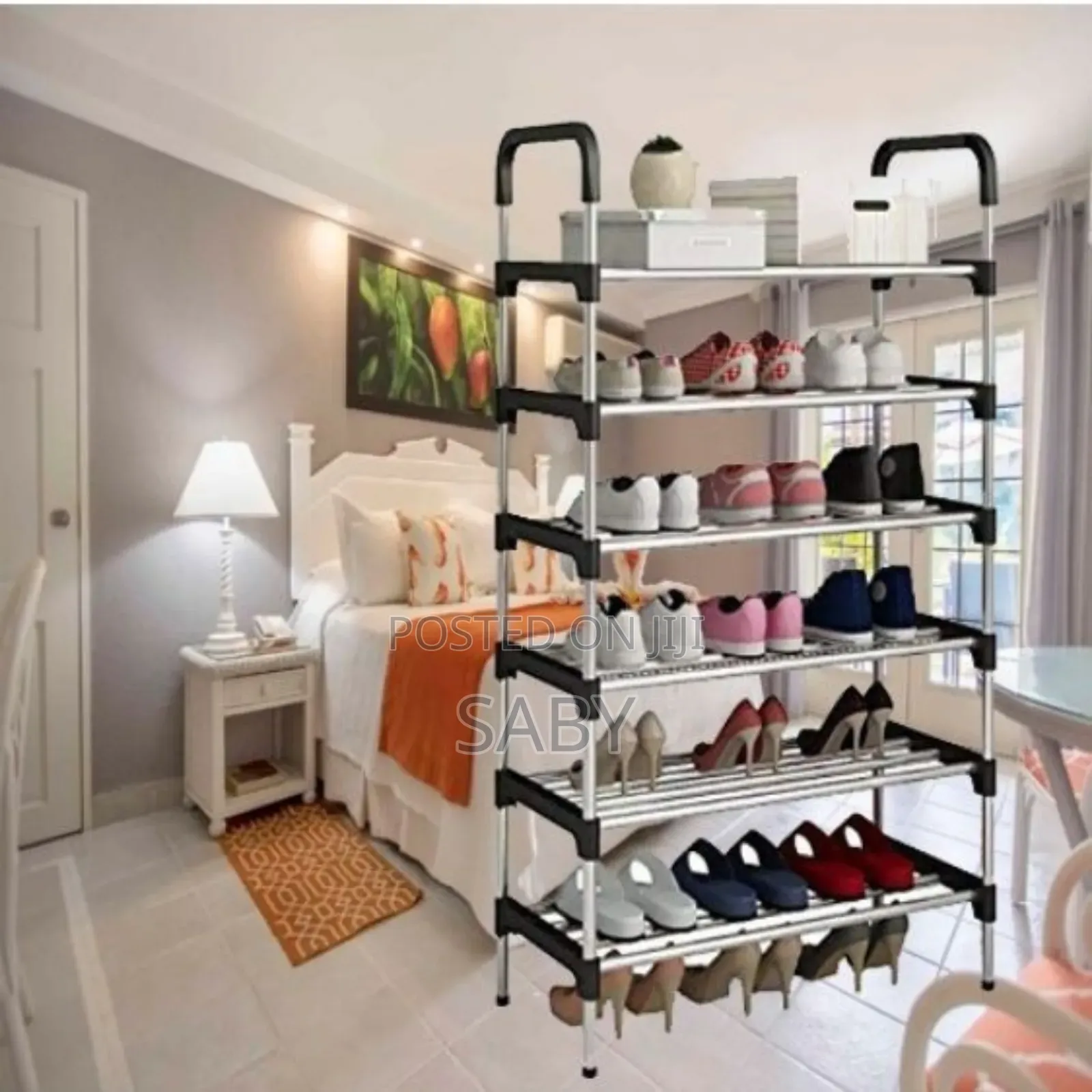 ጫማ እና የተለያዩ ዕቃወች ማስቀመጫ