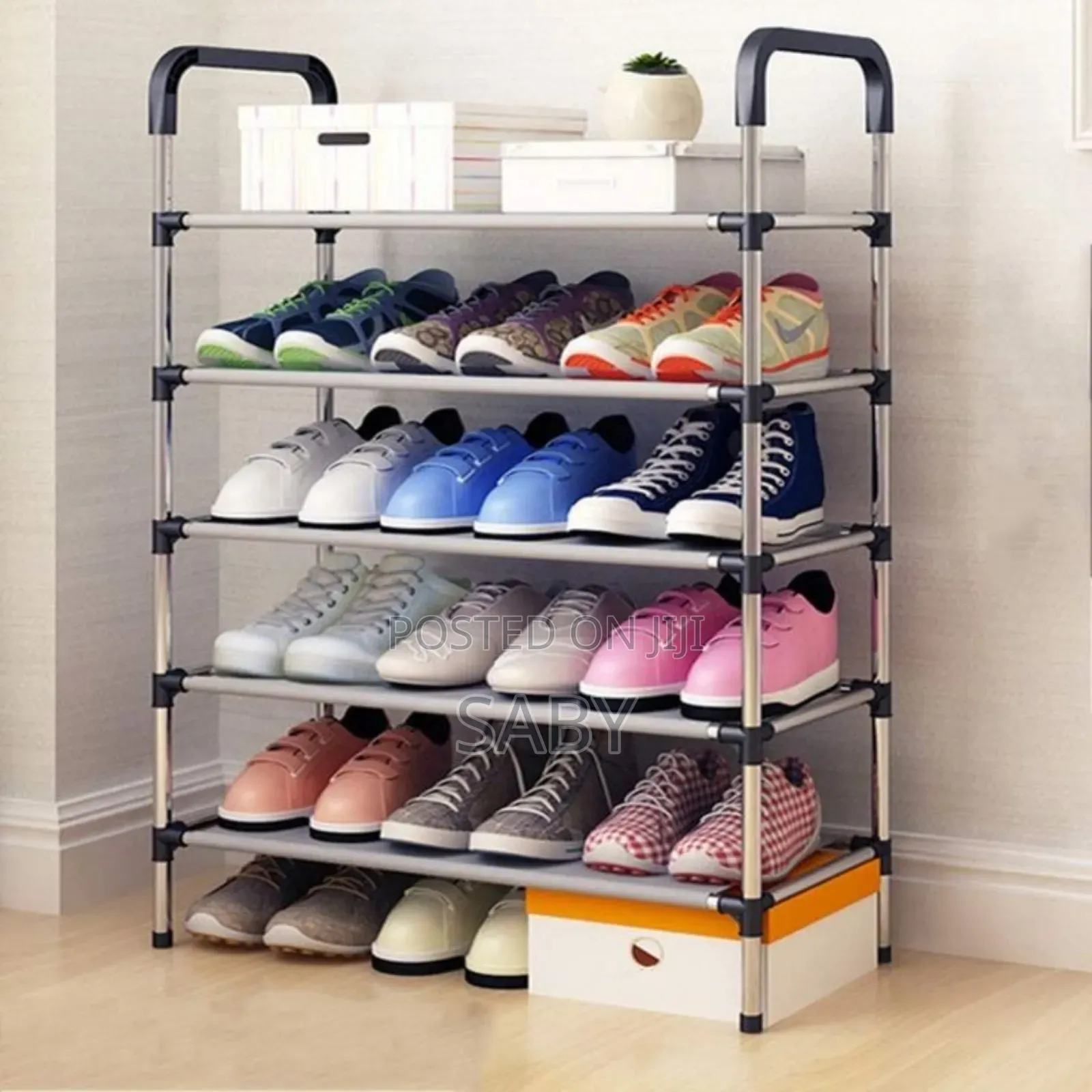 ጫማ እና የተለያዩ ዕቃወች ማስቀመጫ