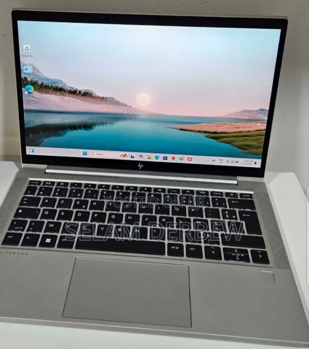 New Laptop HP EliteBook 830 G8 16GB AMD Ryzen 5 SSD 512GB