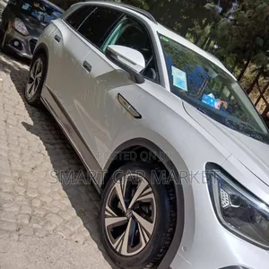 Volkswagen ID.6 2022 White