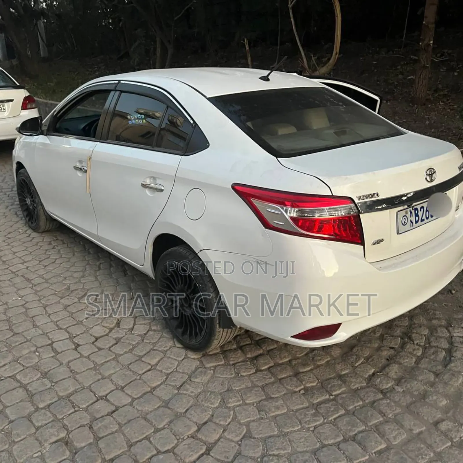 Toyota Yaris 2015 White