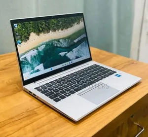 New Laptop HP EliteBook 840 G5 8GB Intel Core I7 SSD 512GB
