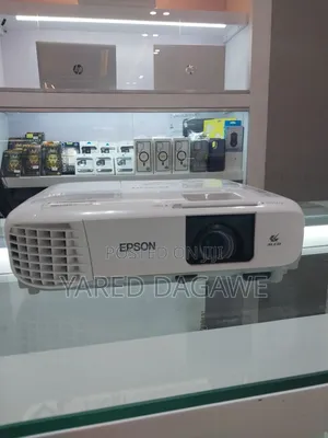 Eepson Projector Model EB-X39