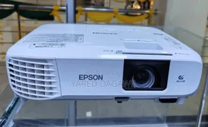 Eepson Projector Model EB-X39