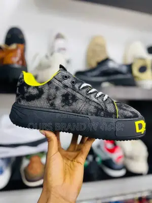 New Casual Sneakers Shoes for U