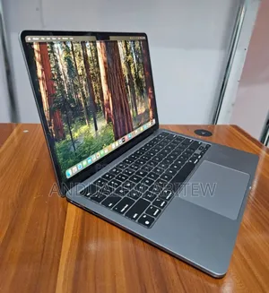 New Laptop Apple MacBook Air 2022 M2 8GB Apple M2 SSD 256GB